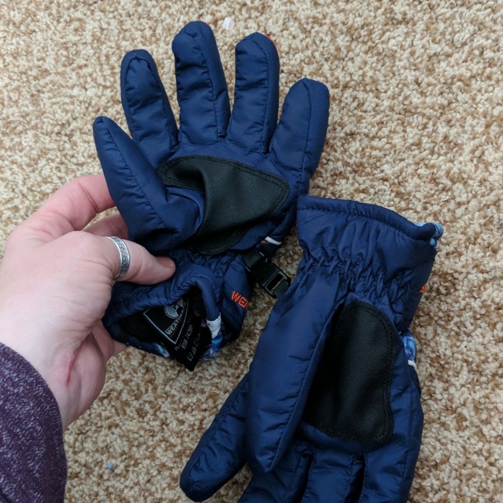 Weatherproof gloves - Picture 3 of 3